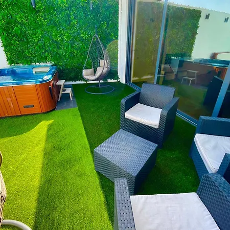 Luxury With Private Pool E Jacuzzi Year-round A 25 Min De Lisboa