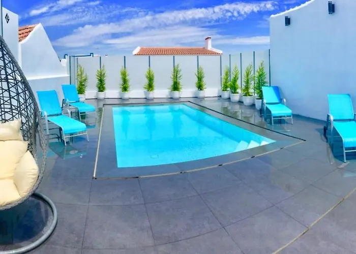 杰诺塔威客别墅 - 带游泳池 别墅 *