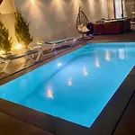 Luxury With Private Pool E Jacuzzi Year-round A 25 Min De Lisboa Villa