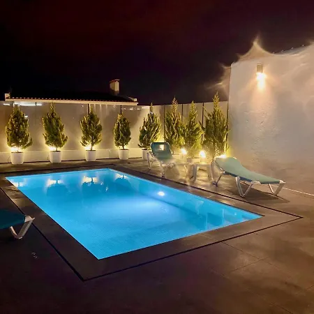 Luxury With Private Pool E Jacuzzi Year-round A 25 Min De Lisboa *